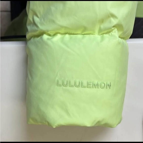 Lululemon winter jacket - Picture 5 of 5